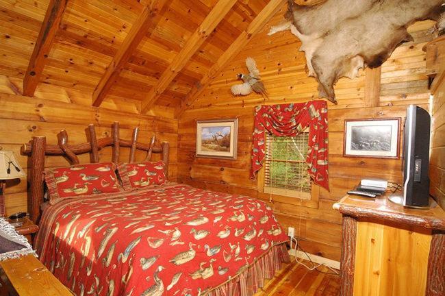 #754 Bear Hugs Villa Gatlinburg Bagian luar foto