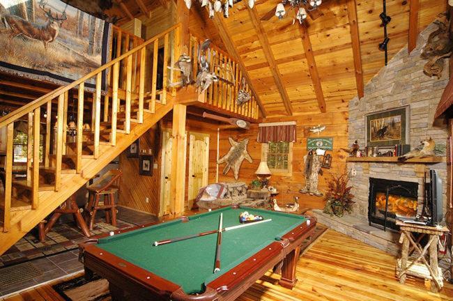 #754 Bear Hugs Villa Gatlinburg Bagian luar foto